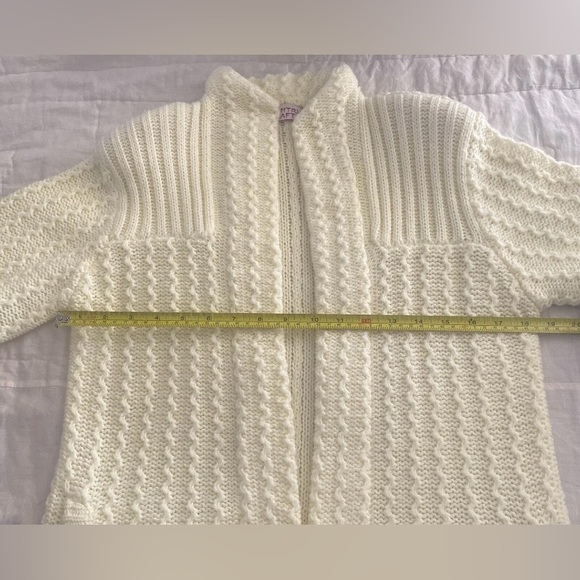 Vintage Country Craft Cardigan Sweater Women's Size Medium Beige 70’s 80’s GUC - Picture 10 of 15